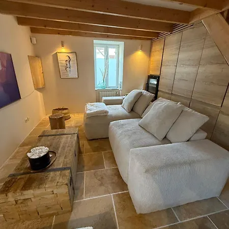 Cocon Avec Jacuzzi Σπίτι διακοπών Périgny