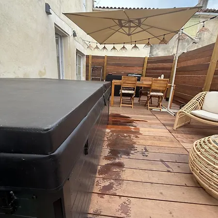 Cocon Avec Jacuzzi *