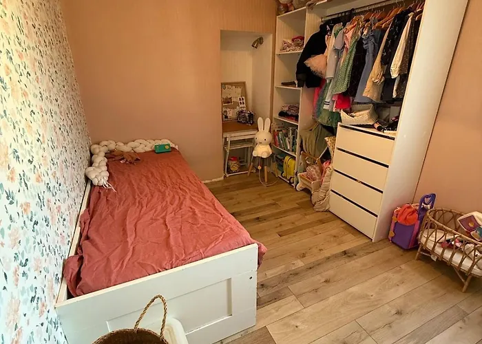 Cocon Avec Jacuzzi 佩里尼