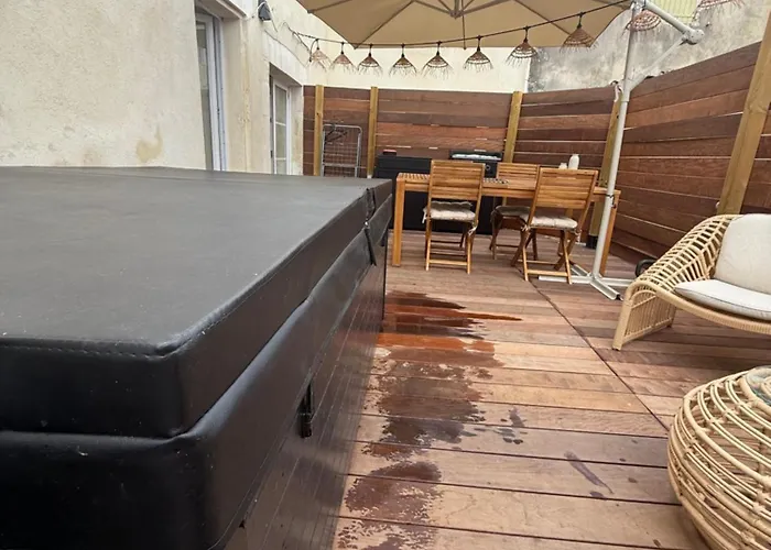 Cocon Avec Jacuzzi *