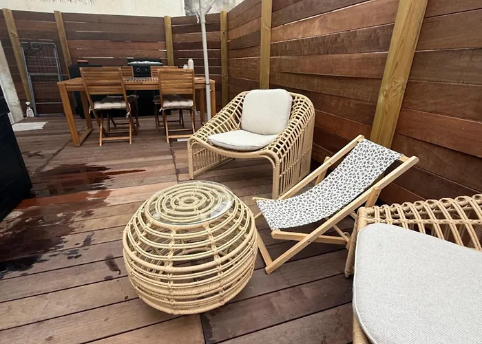 Cocon Avec Jacuzzi * 佩里尼